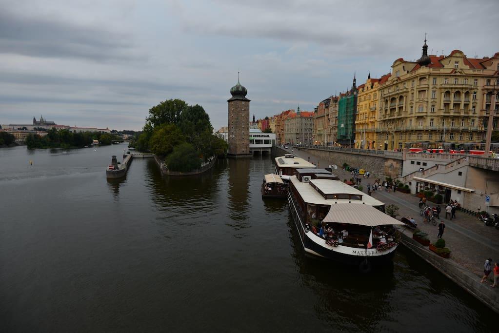 Apartments Resslova By The Dancing House Prague Ngoại thất bức ảnh