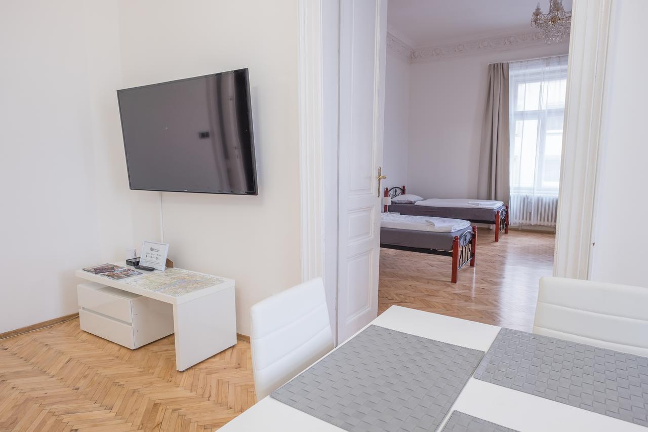 Apartments Resslova By The Dancing House Prague Ngoại thất bức ảnh