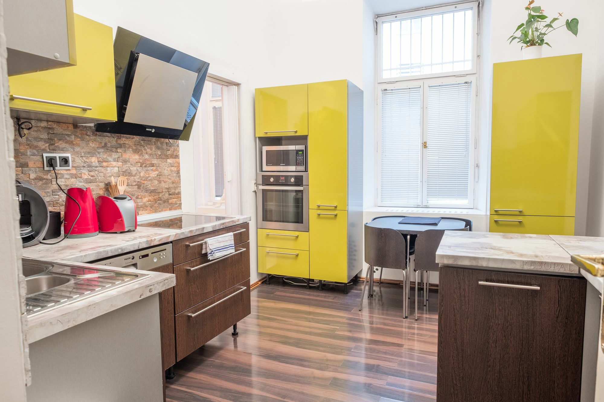 Apartments Resslova By The Dancing House Prague Ngoại thất bức ảnh